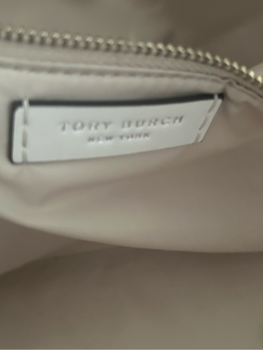 TORY BURCH ELLA large tote bag in pink cockatoo. - Picture 9 of 16
